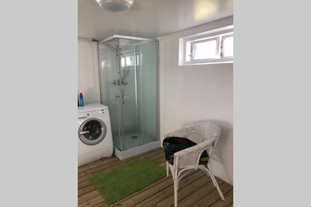 Egen Villa Pa Islandshastgard Riddarhyttan Dış mekan fotoğraf